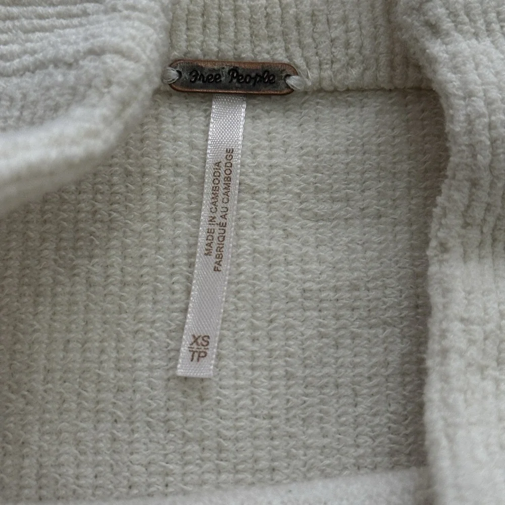 Free‎ People Ottoman Slouchy Tunic XS Ecru Cream Mock Neck Oversized Boho Cozy